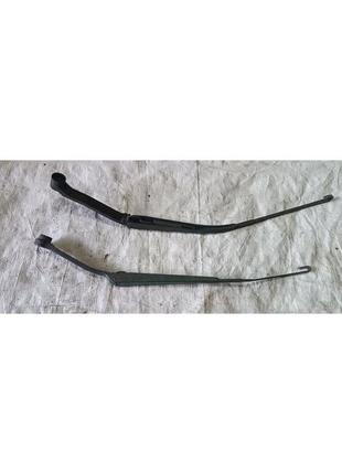 Держатель дворников mazda 6 02-07