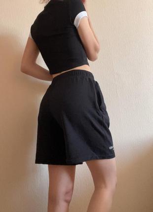Шорти чорні 4