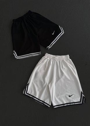 Шорти nike