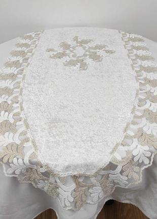 Доріжка велюрова acme з мереживом 70*160 amora cream-gold
