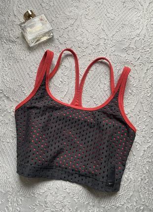 Контрастний спортивний топ /nike/розмір xs
