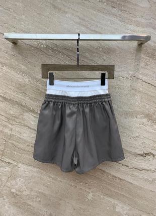 Шорти alexander wang у наявності