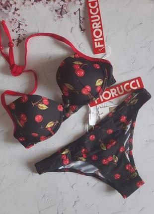 Купальник від італійського бренду fiorucci