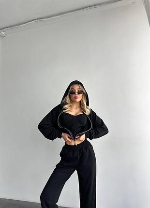 Костюм тройка