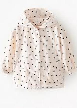 Курточка ветровка в сердечко zara