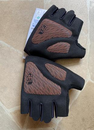 Перчатки crane для спорта с гелиевыми вставками