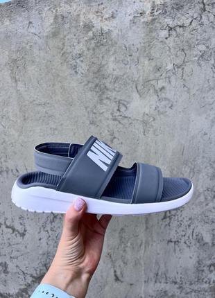 Спортивні сандалі nike tanjun. оригінал.