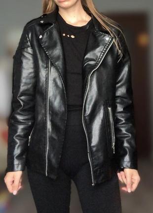 Кожанка косуха куртка курточка стиль zara черная чорна ветровка базовая базова  кожаная шкіряна пиджак педжак жакет