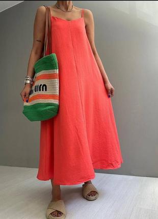 Легкий летний сарафан на бретелях в насыщенных кольрах😍