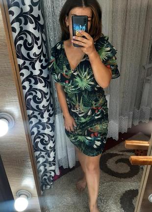 Шикарное лёгкое платье от prettylittlething