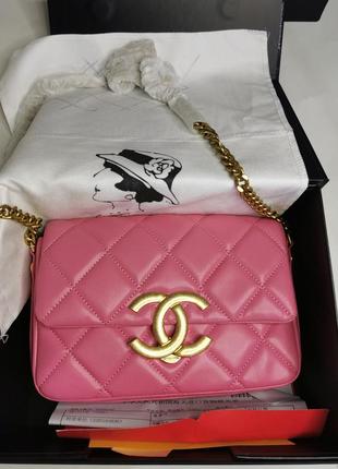 Сумочка в стилі chanel