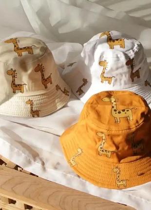 Детская панама с жирафом