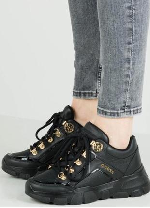 Шкіряні кросовки guess