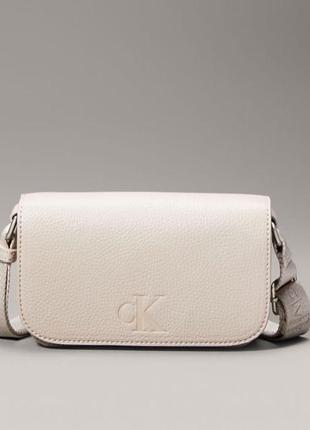 Calvin klein келвін кляйн сумка крос-боді нова