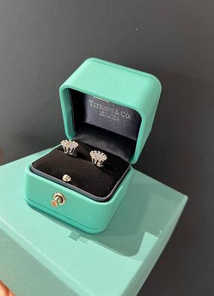 Tiffany серьги гвоздики серебро 925 / тиффани серебряные серьги в роскошной подарочной упаковке tiffany & co