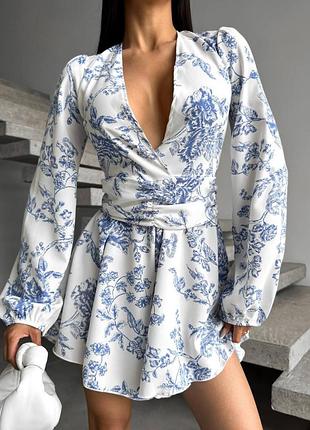 Ромпер комбез комбінезон виглядає дуже стильно і дорого😍
кольори - принт блакитний, чорний, рожевий