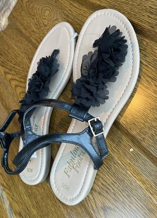 Босоніжки 38,5 р, босоніжки-вʼєтнамки 38,5 р,