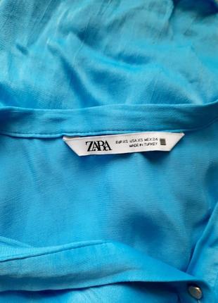 Zara сатиновая рубашка небесно голубого цвета10 фото