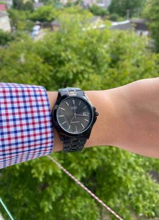 Годинник casio