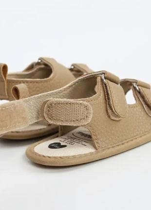 Босоножки детские 4