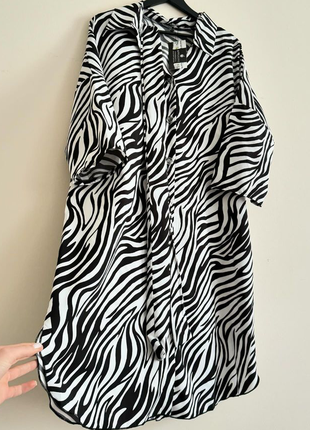 Очень красивое, трендовое, легкое платье