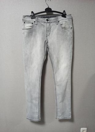 Стрейчеві джинси