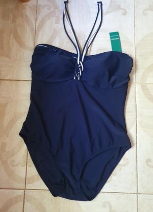 Слитный купальник р.44-46