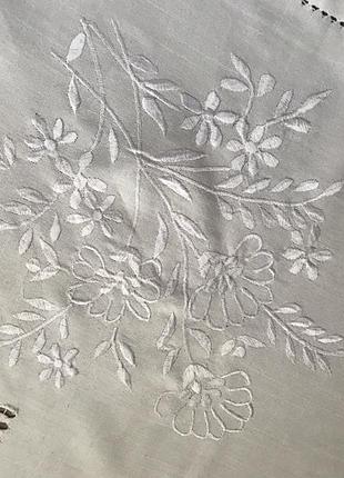 Скатерть для маленького стола