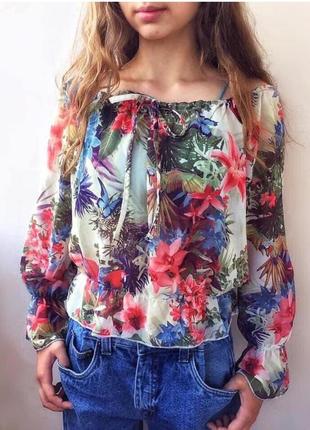 Блуза яскрава літня шифонова