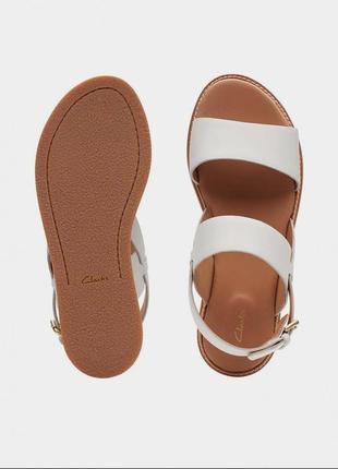 Шкіряні босоніжки clarks