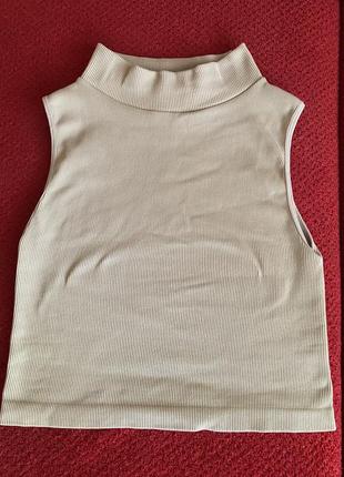 Бежевий топ