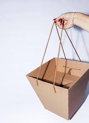 Коробка картонна 230 х 230 х 270 мм, самозбірна