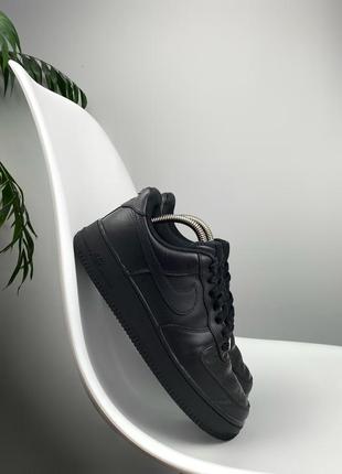 Оригінальні кросівки nike air force 1 розмір 39 устілка 25