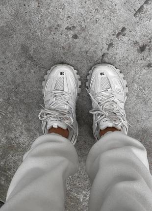 Жіночі кросівки в стилі balenciaga track / демісезонні / весняні, літні, осінні / шкіра, текстиль / білі