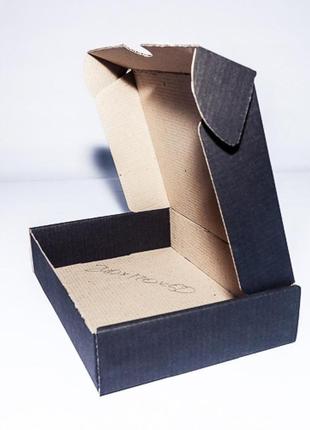 Коробка картонна 240 х 170 х 50 мм, самозбірна чорна