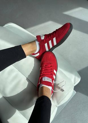 Женские кроссовки adidas Hoodie spezial red9 фото