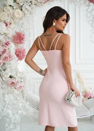 Вечернее платье