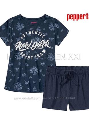 Лот костюм и набор белья р. 134-140