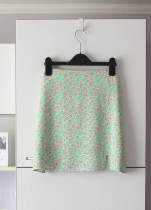 Мини юбка в цветочный принт от primark