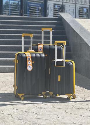 3 шт комплект полипропилен mcs  чемодан дорожный  на колесах турция 4 колеса3 фото