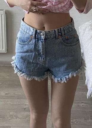 Шорти від pull&bear