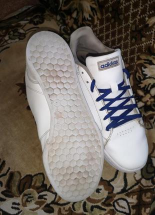 Кросовки адідас 43р2 фото