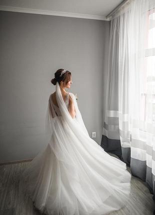 Весільна сукня