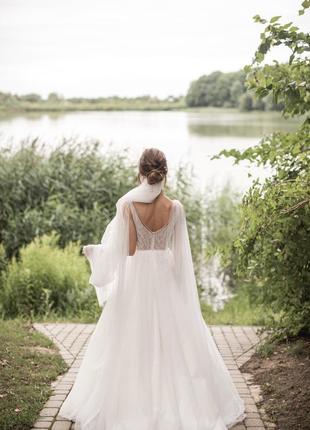 Весільна сукня
