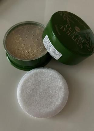 Матуюча розсипчаста пудра з серії Ideal skin loose powder hypo allergenic bell пудра