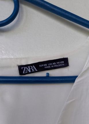 Біла лляна міні сукня від zara з бантиками та декоративними рукавами