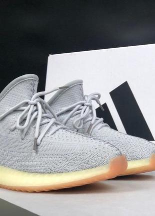 Кроссовки adidas yeezy boost 350 серые