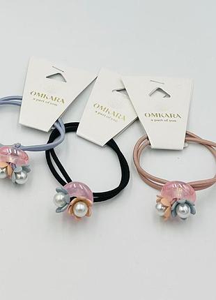 Гумка для волосся з намистинами