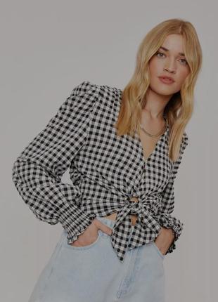 Топ клетка zara