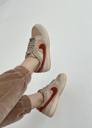Женские кроссовки в стиле Diddys Custom Nike Air Yeezy 2 is Pretty Sick найк / демисезонные / весенние, летние, осенние / кожа, замша / бежевые, серые